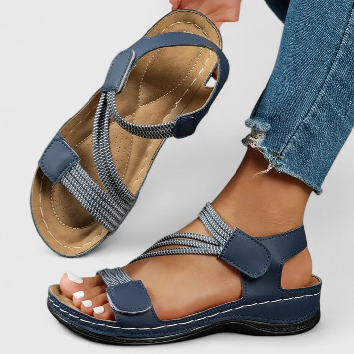 Trendy women's comfort sandals with supportive arch design, perfect for casual elegance & foot wellness.