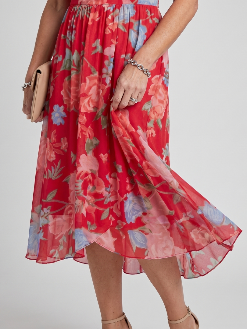 Women's casual floral print midi dress with elegant flutter sleeves, v-neck, and a comfortable design.