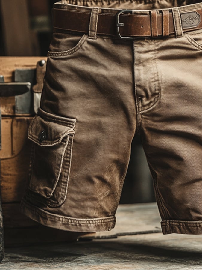 Comfortable men's cargo trousers, ideal for outdoor activities, casual wear, and adventure.