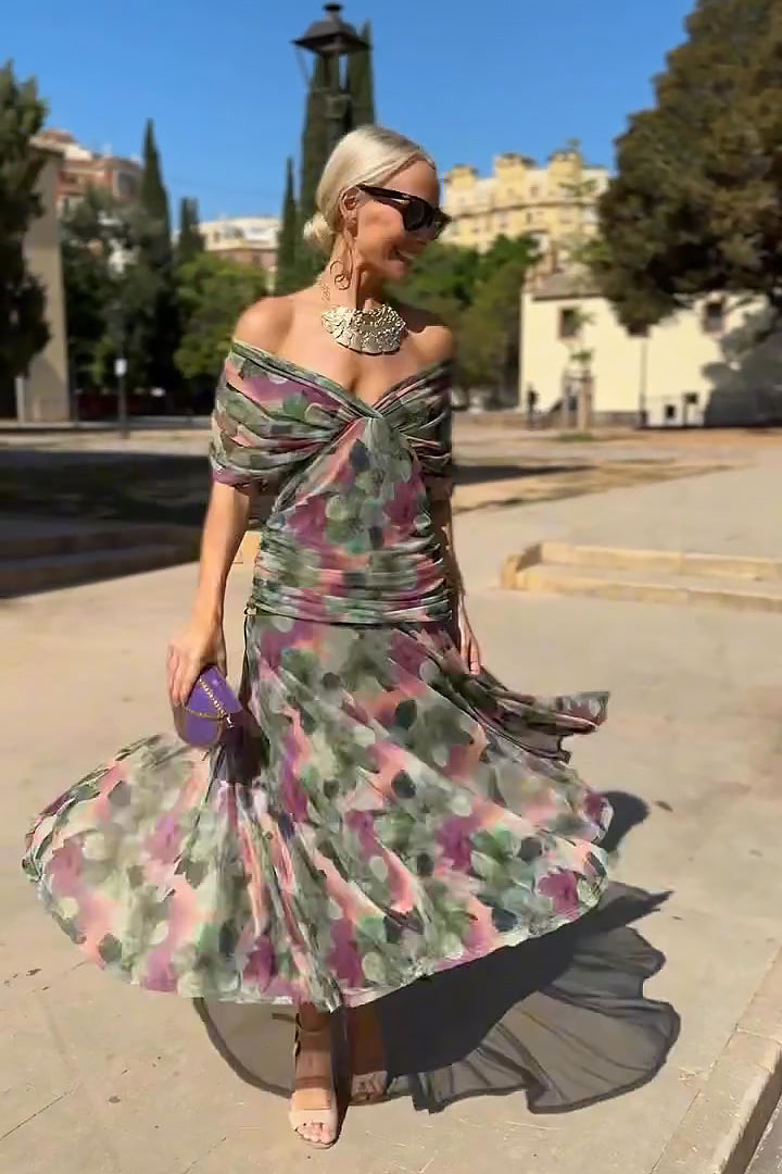 Women's elegant V-neck maxi party dress. Formal evening gown for special events.