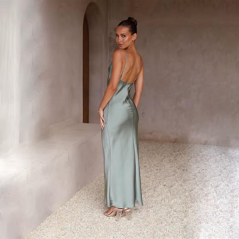Formal elegant open back maxi dress for women, a beautiful choice for special evening events.