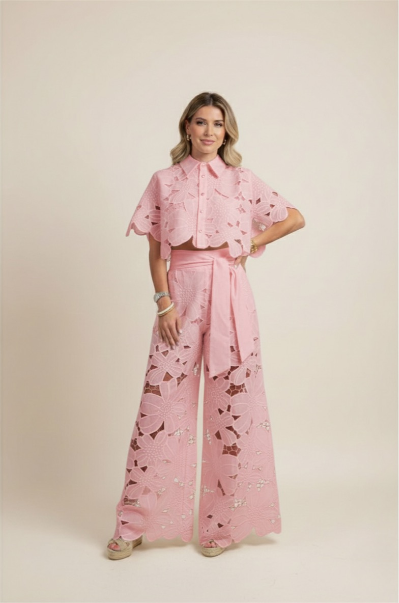Casual chic women's summer outfit: floral embroidered top & wide-leg pants.