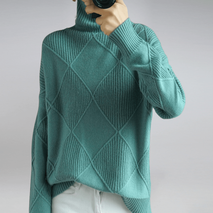 Woman smiling, wearing Alice soft cashmere blend turtleneck sweater, cozy and stylish, versatile knitwear
