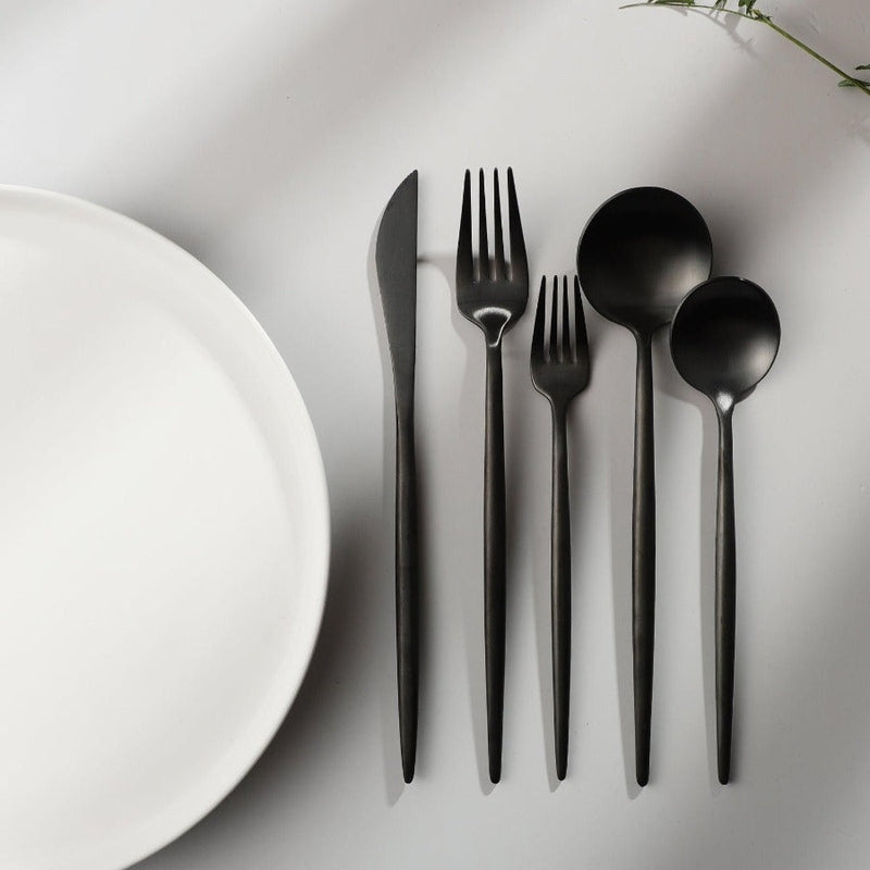 Aurora Cutlery, a blend of modern aesthetics and practical durability.