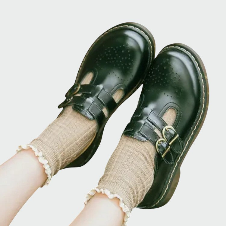 Women's black Mary Jane classic dress shoes with buckle, ideal for comfort and vintage-inspired ladies' footwear.