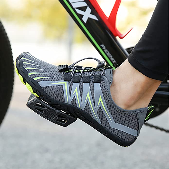 Men's red barefoot shoes, lightweight, breathable, perfect for casual or athletic use.