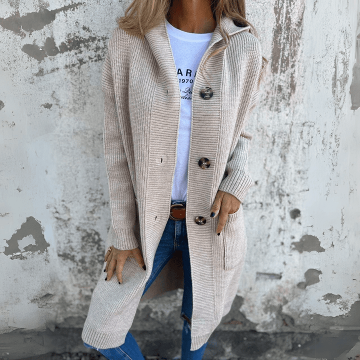 Casual women's long open-front knit cardigan in a relaxed fit, perfect for spring loungewear.