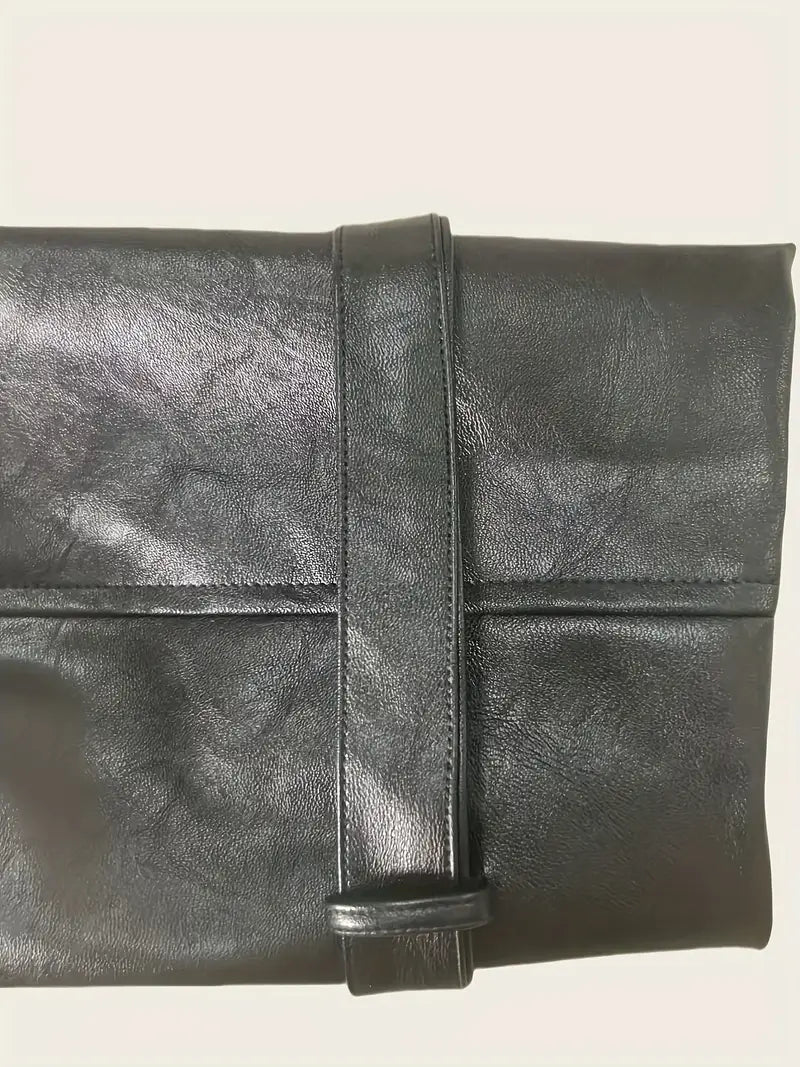 Chic black women's jacket for versatile everyday wear. Perfect lightweight outer layer for casual style or professional office.