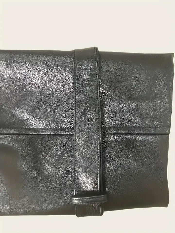 Chic black women's jacket for versatile everyday wear. Perfect lightweight outer layer for casual style or professional office.