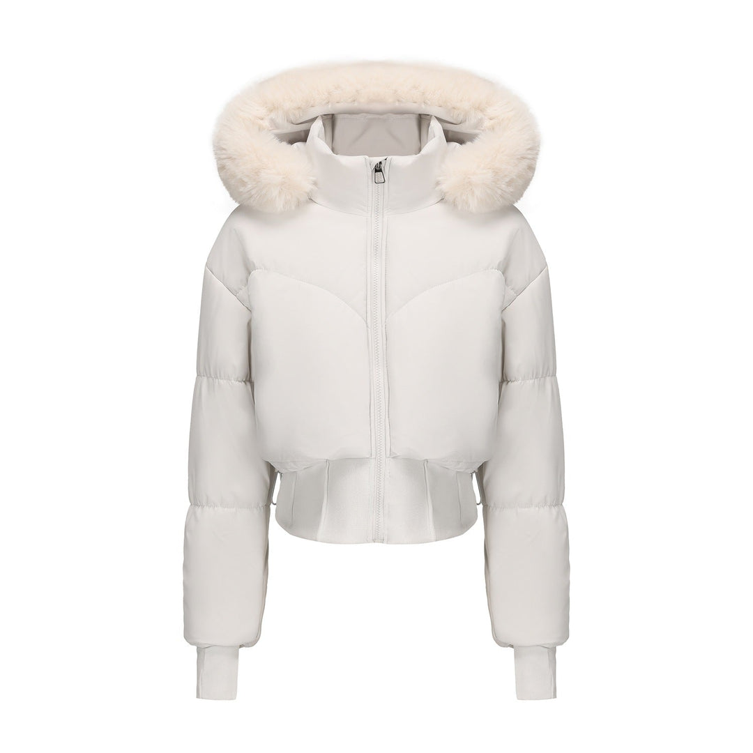 Warm cropped winter jacket for women, featuring a luxurious faux fur hood, perfect for casual fashion.