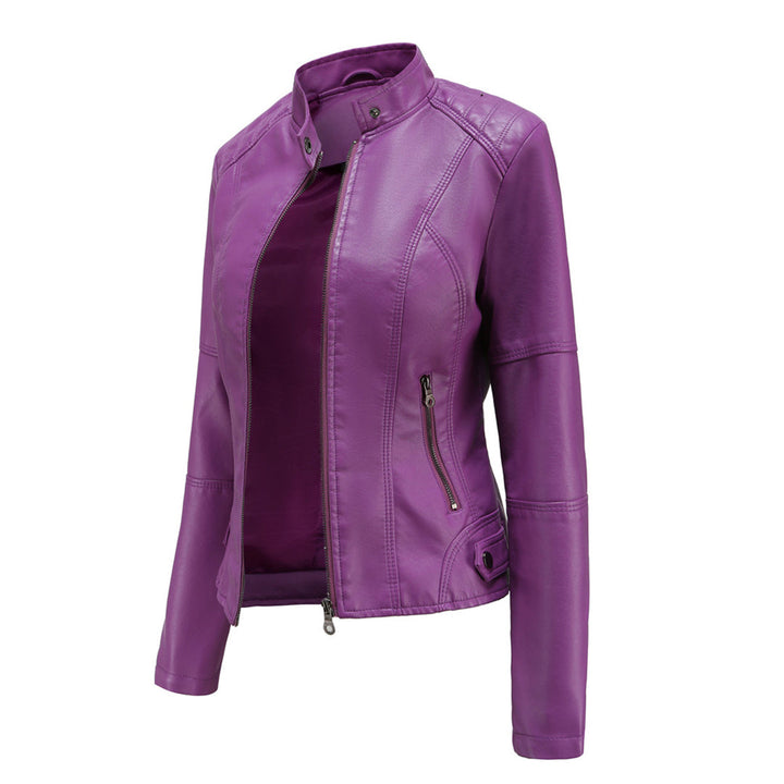 Fashionable women's faux leather jacket, a must-have PU leather coat for autumn and spring.