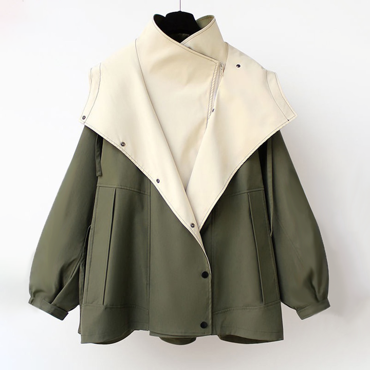 Essential autumn outerwear: women's lightweight waterproof windbreaker in a range of colors