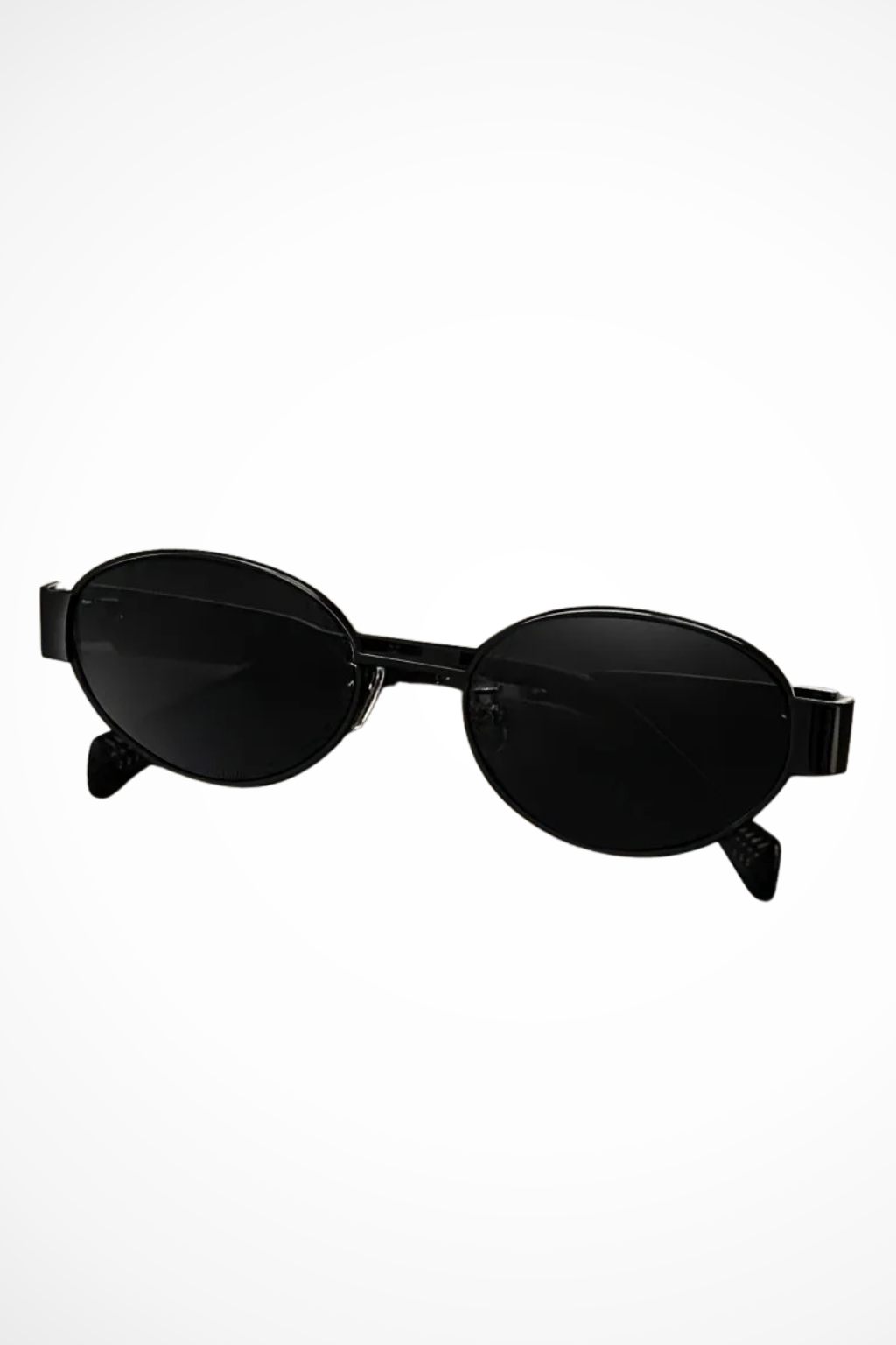 Stylish women's oval sunglasses with a sophisticated metal frame & tinted lenses. Perfect fashion accessory.