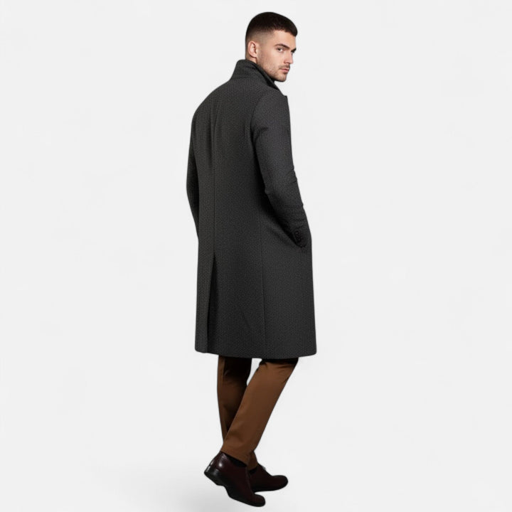 Formal men's khaki trench coat, mid-length, timeless Oxford style, perfect for layering.