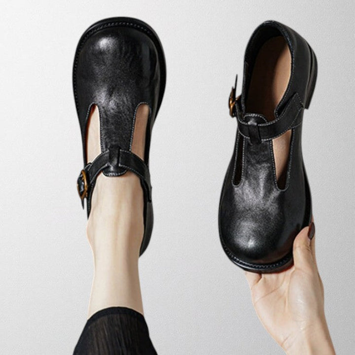 Comfortable women's black Mary Jane flats, classic and versatile shoes