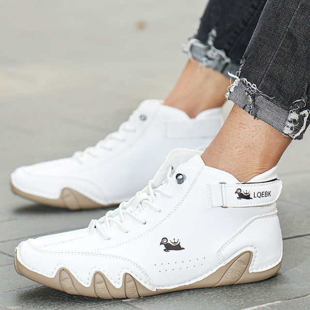 Durable unisex waterproof barefoot shoes with flexible sole, great for any outdoor adventure.