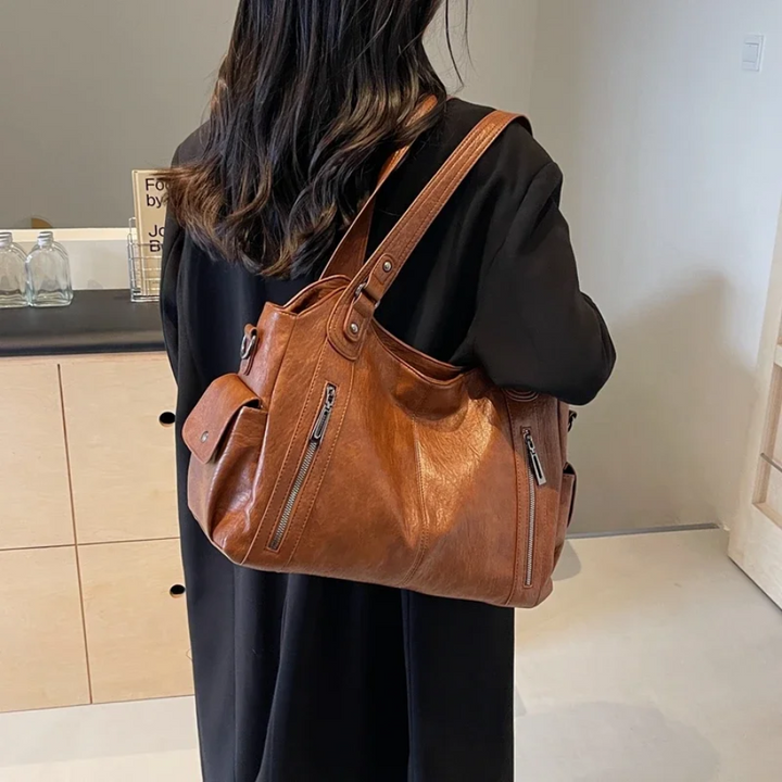 Women's black vegan leather shoulder bag, versatile and fashionable daily accessory