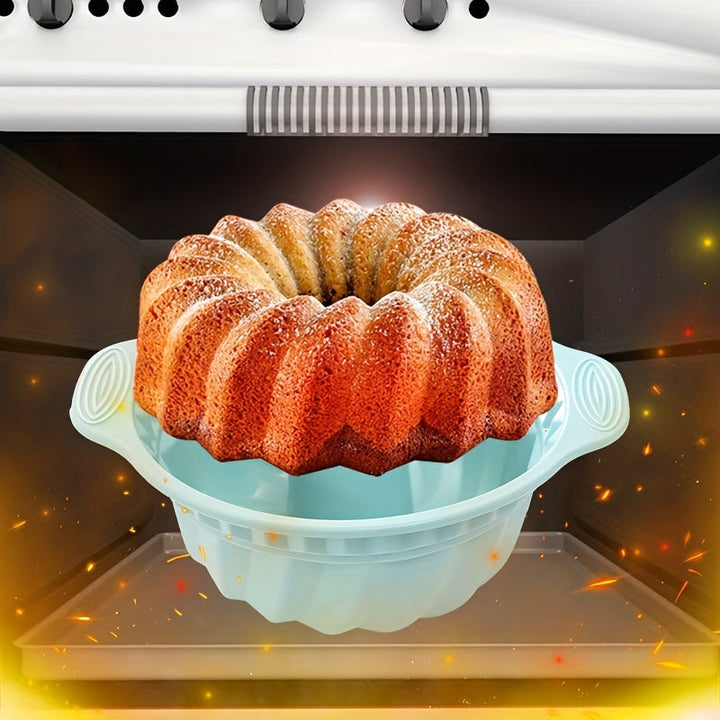Silicone bakeware set: includes cake, muffin, donut & bread molds. Durable, non-stick for easy baking.