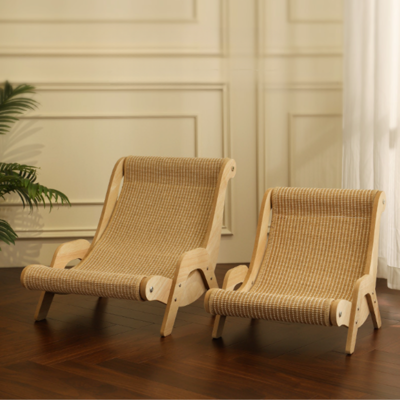 Cozy cat scratching chair & lounger with durable sisal, perfect cat furniture to protect yours. Blends with home decor.