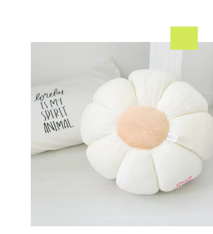 Secure & cozy garlic cat cave bed, plush white pet sanctuary for small dogs. Washable for easy care.