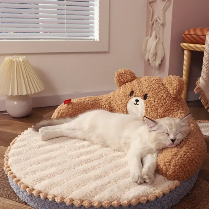 Plush bear design pet bed for small cats and dogs, featuring a cozy backrest for ultimate comfort and sleeping.