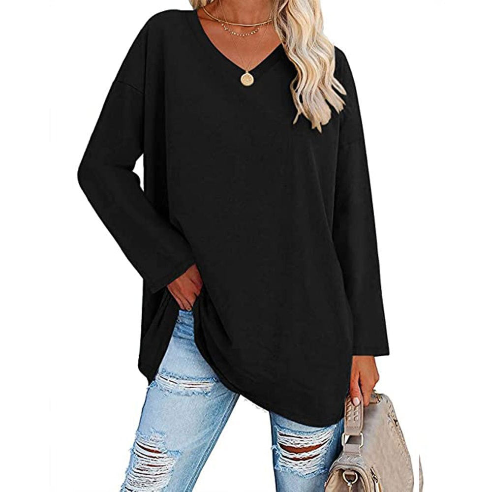 Stylish loose-fit women's pullover, ideal for casual autumn & winter fashion.