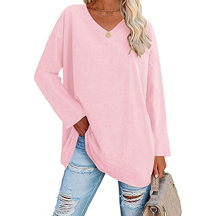 Everyday wear women's oversized sweater, blending comfort with casual elegance.