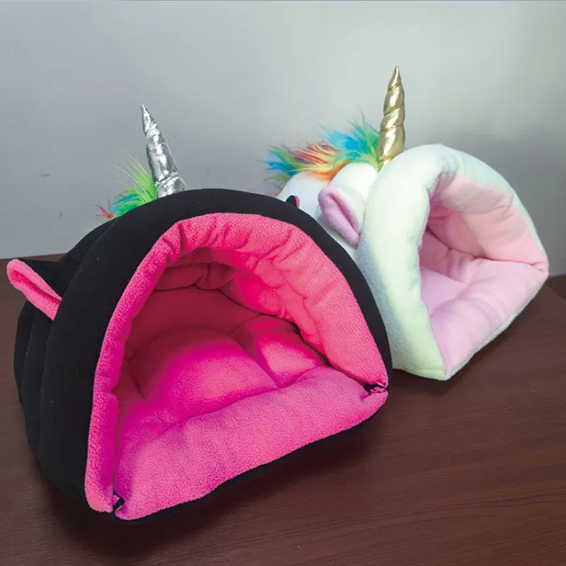 Cute unicorn pet bed for cats, a cozy retreat for ultimate comfort and sweet dreams.