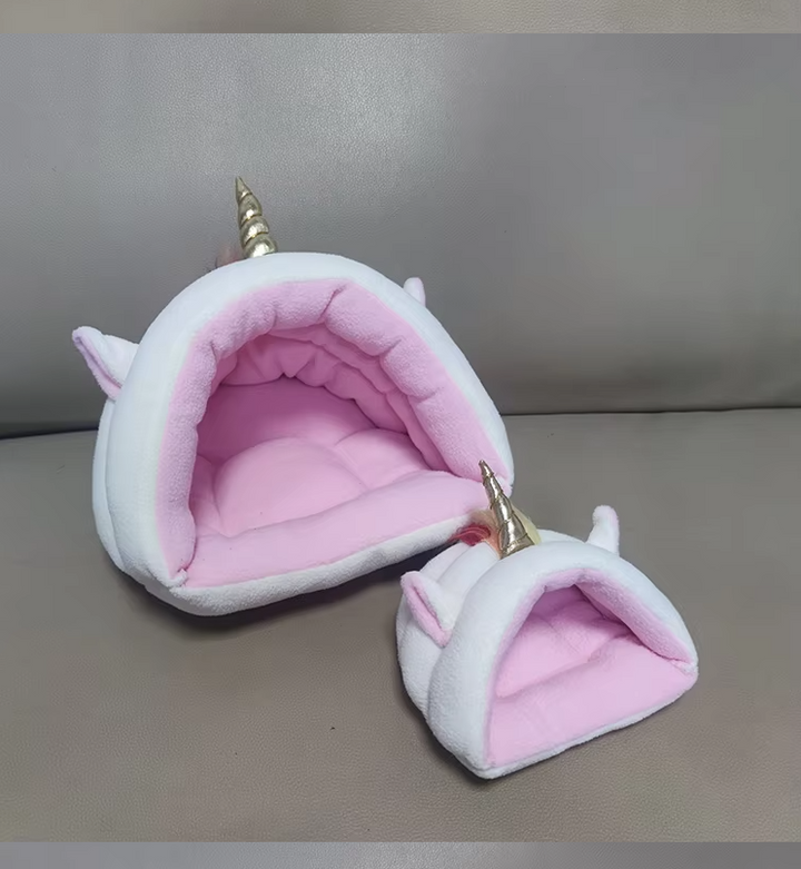 Magical unicorn pet bed, a super cozy retreat for cats & small dogs, ideal for snuggly naps.