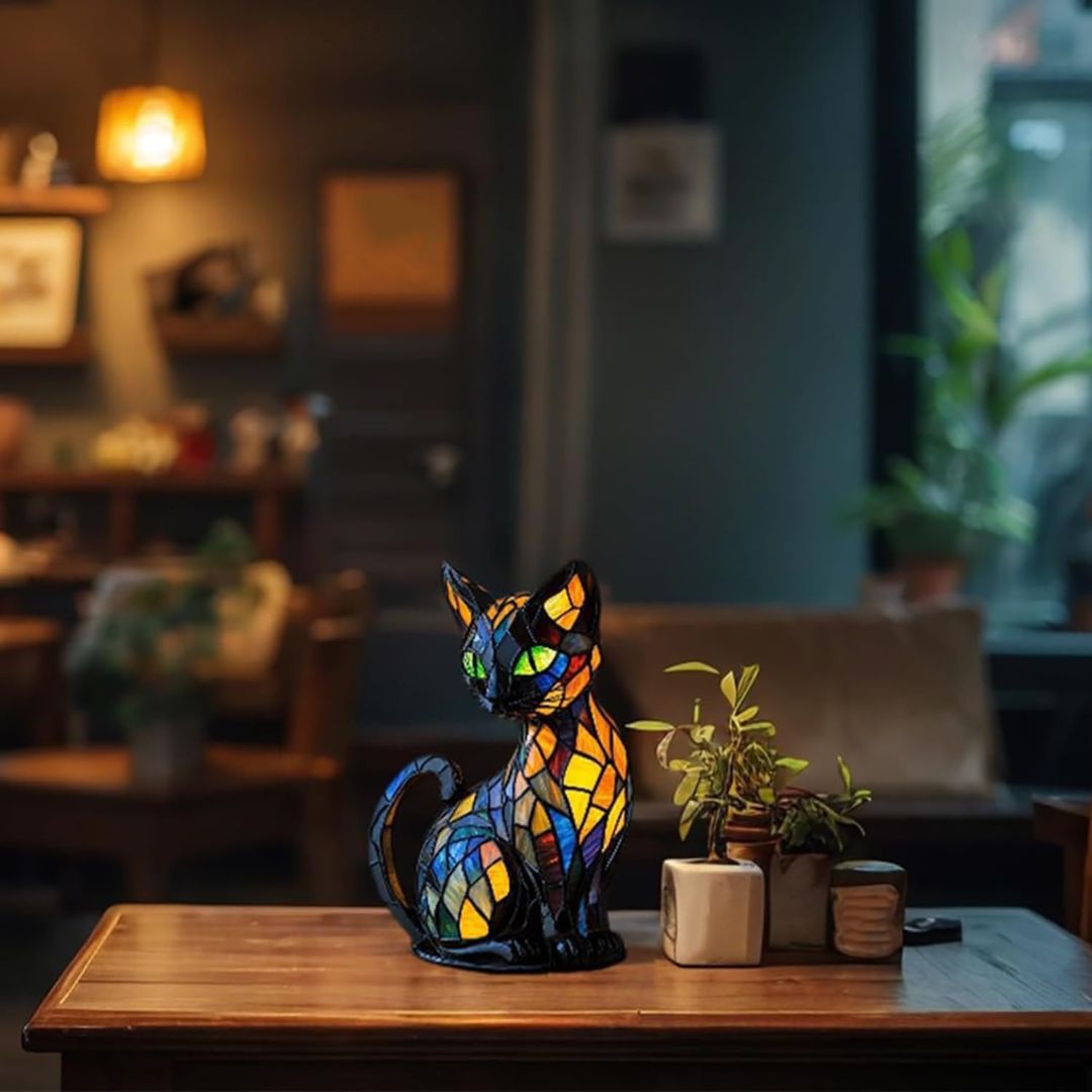 Unique decorative mosaic cat lamp with vibrant colors, providing artistic ambient light for any room's decor.