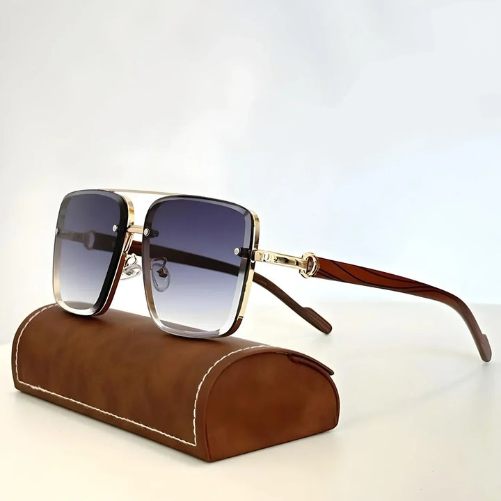 Durable men's oversized aviator sunglasses offering full UV400 sun protection, ideal for all outdoor activities.