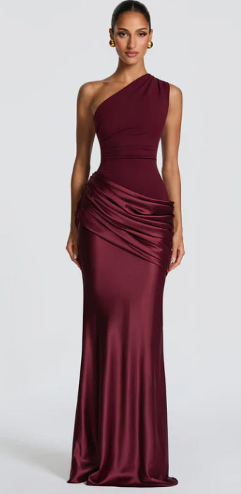 Beautiful women's one-shoulder maxi dress, elegant design with a refined draped waist. Perfect for any special occasion.