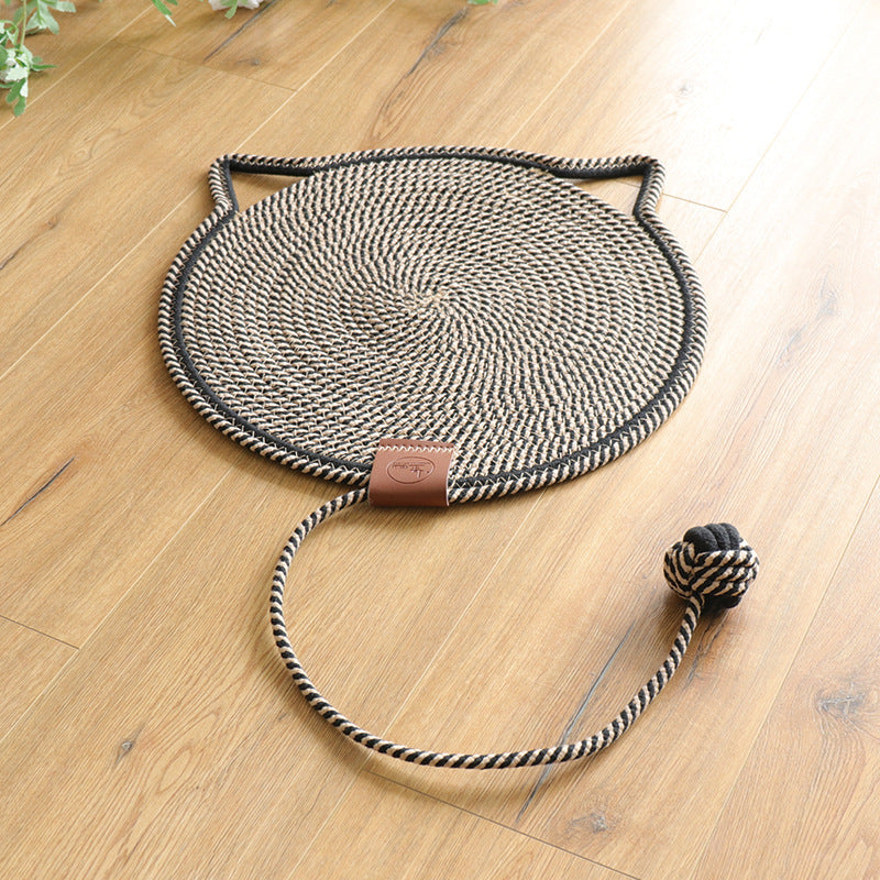 Comfy feline scratching rug, perfect for healthy paws and satisfying natural instincts. A stylish pet mat.