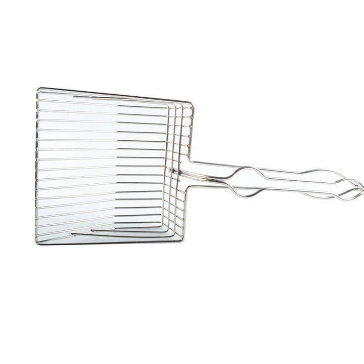 High-quality stainless steel cat litter scoop, designed for durability & effortless pet litter cleaning.