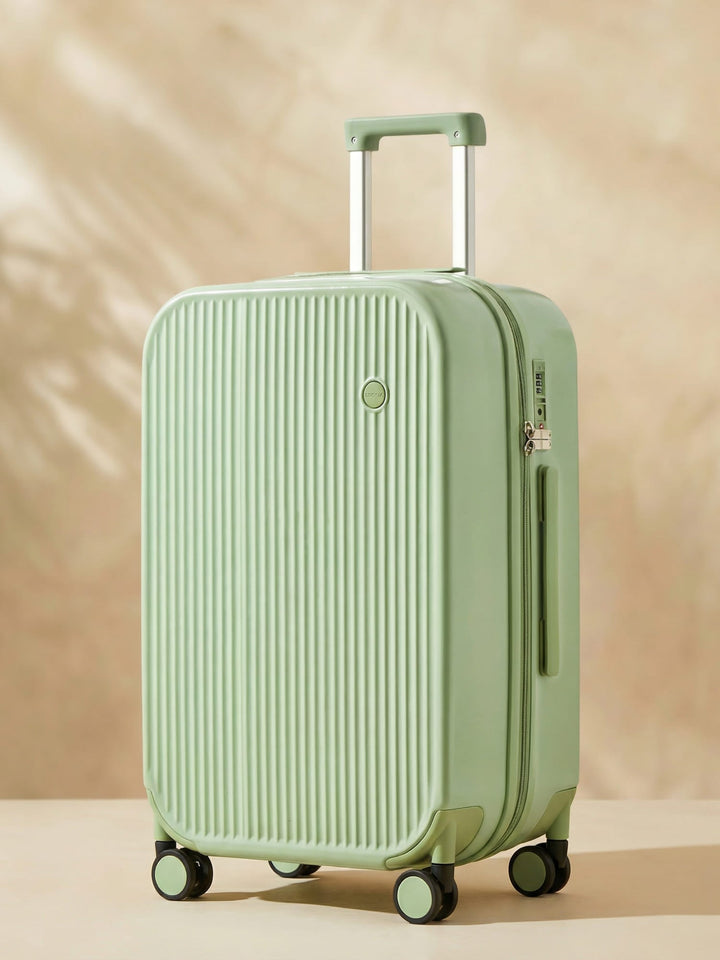 Effortless Travel Hard-Shell Spinner Suitcase, durable design & smooth 360° wheels for easy luggage navigation.