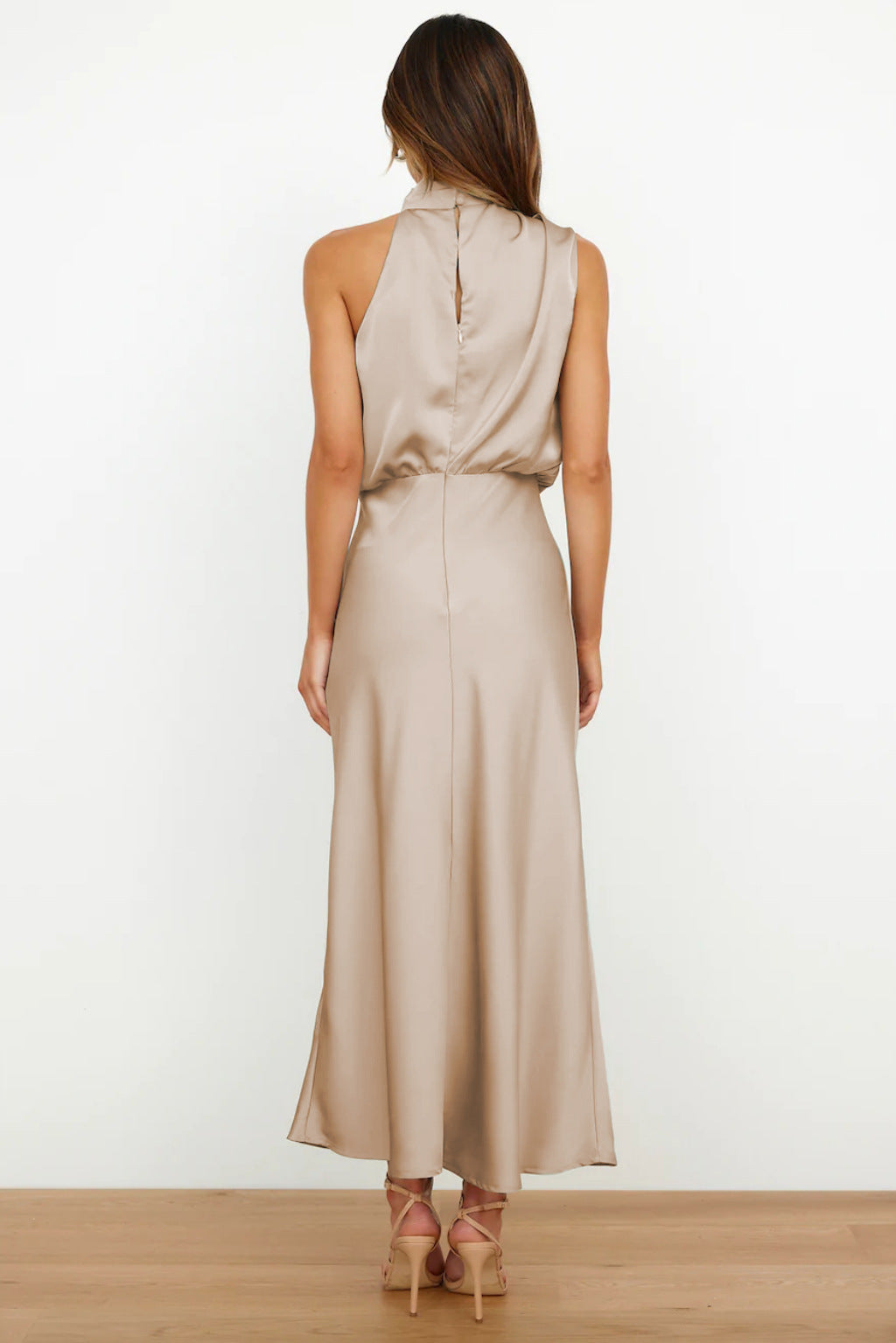 Women's glamorous halter top maxi dress, suitable for evening, cocktail, or formal occasions