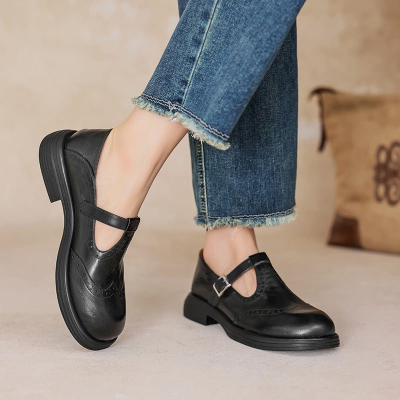 Everyday wear women's T-strap Mary Jane shoes in soft leather, classic vintage style