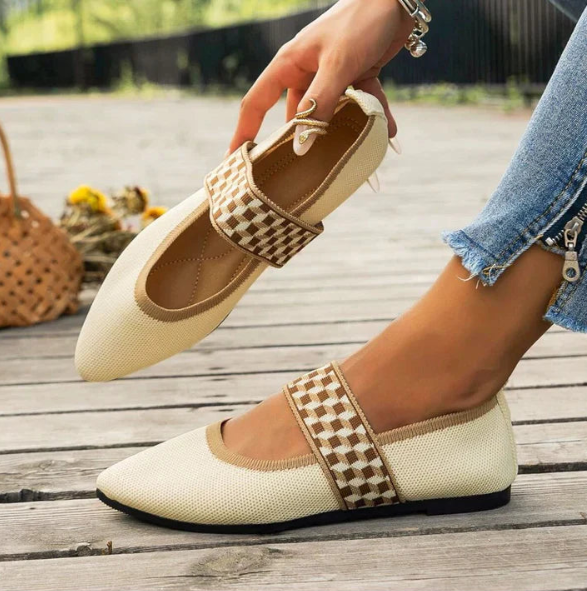 Women's nude pointed toe ballet flats, perfect for spring, work, or casual outfits