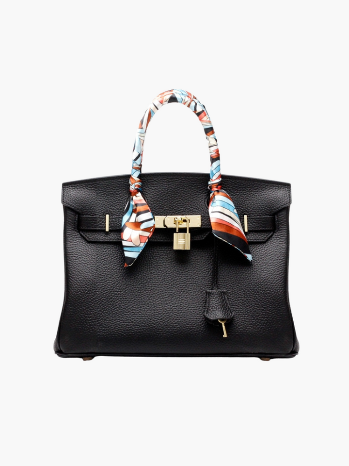 Chic everyday women's leather purse, an organized and luxurious genuine leather bag.