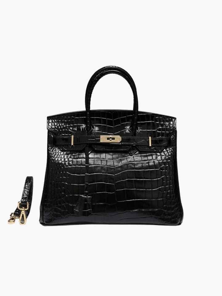 Everyday elegant women's leather shoulder bag, a chic luxury fashion statement.