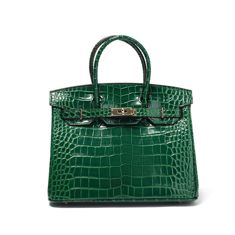Elegant luxury women's leather handbag, sophisticated for everyday grace.