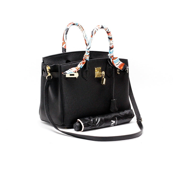 Soft genuine leather women's purse, a chic everyday luxury fashion item.