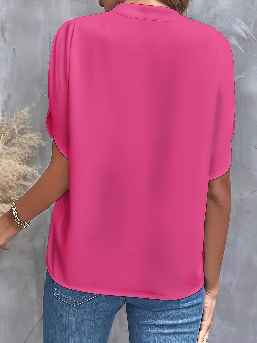 Chic women's blouse, lightweight and versatile for spring & summer.