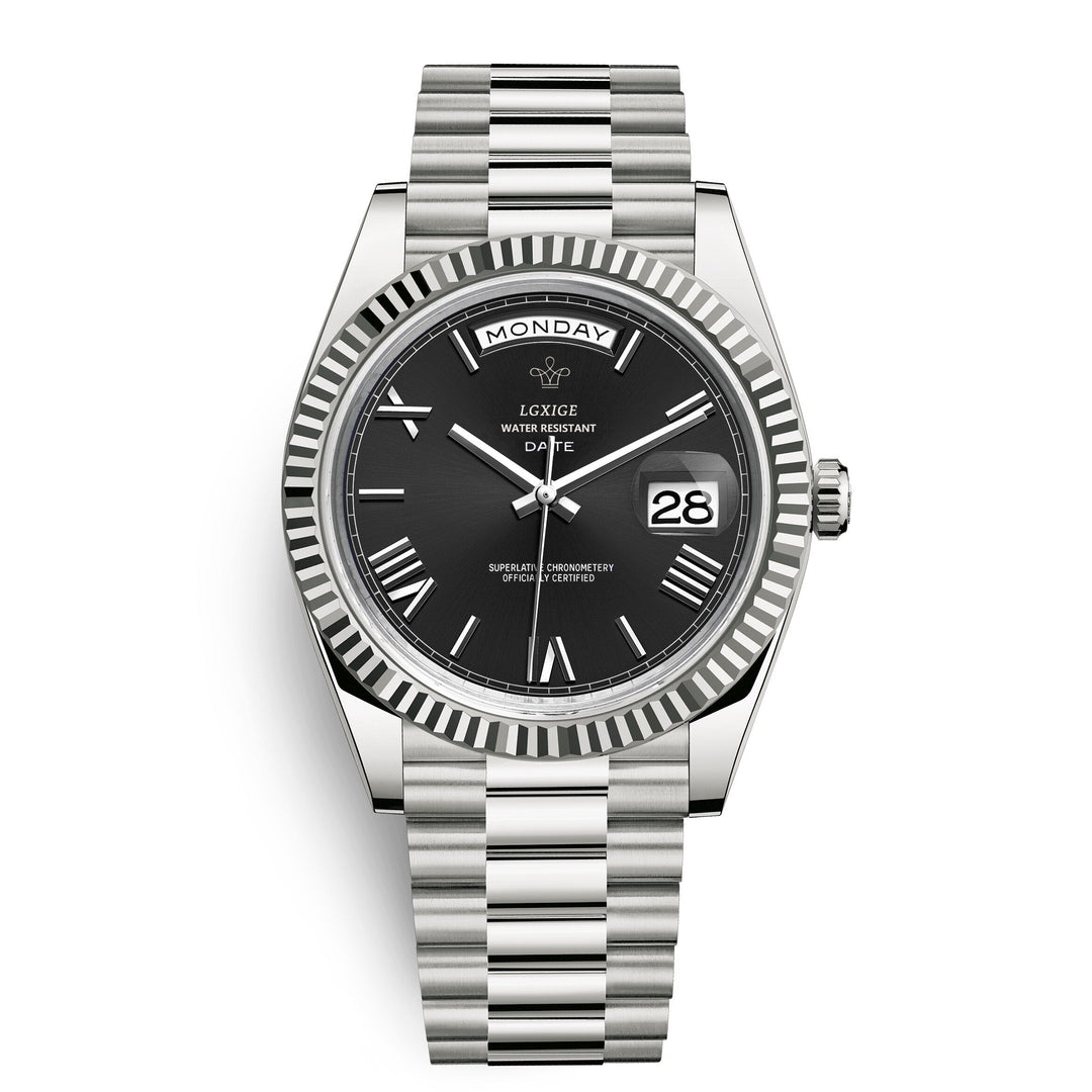 Men's Classic Quartz Watch. Durable stainless steel construction, an elegant day date timepiece.