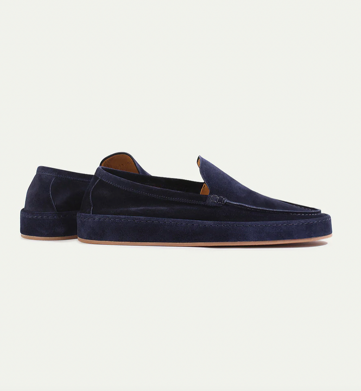 Classic men's elegant loafers, slip-on design provides comfort & smart casual style for any occasion.