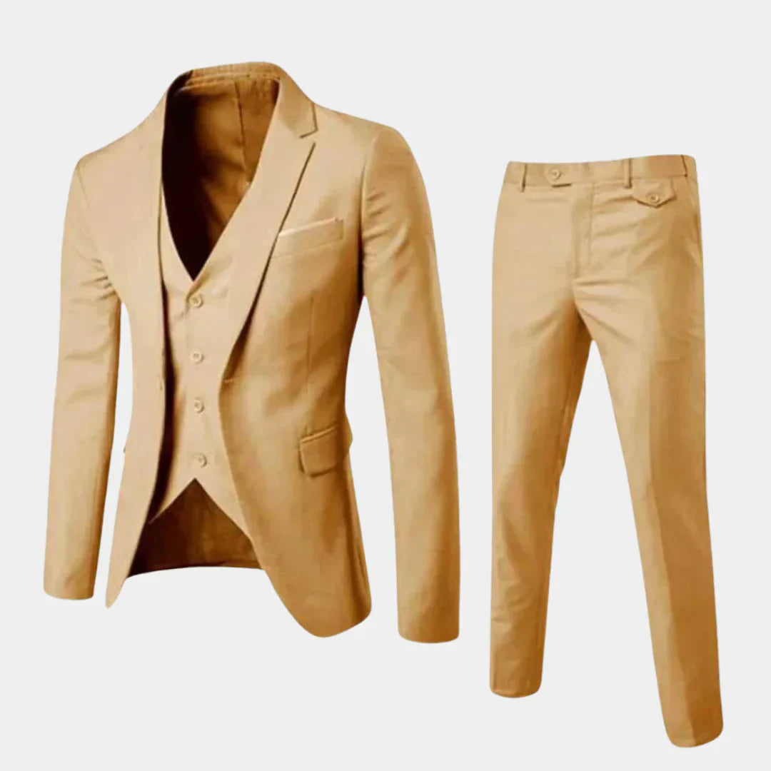 New men's formal suit: a sophisticated tailored blazer and trousers set for business attire.