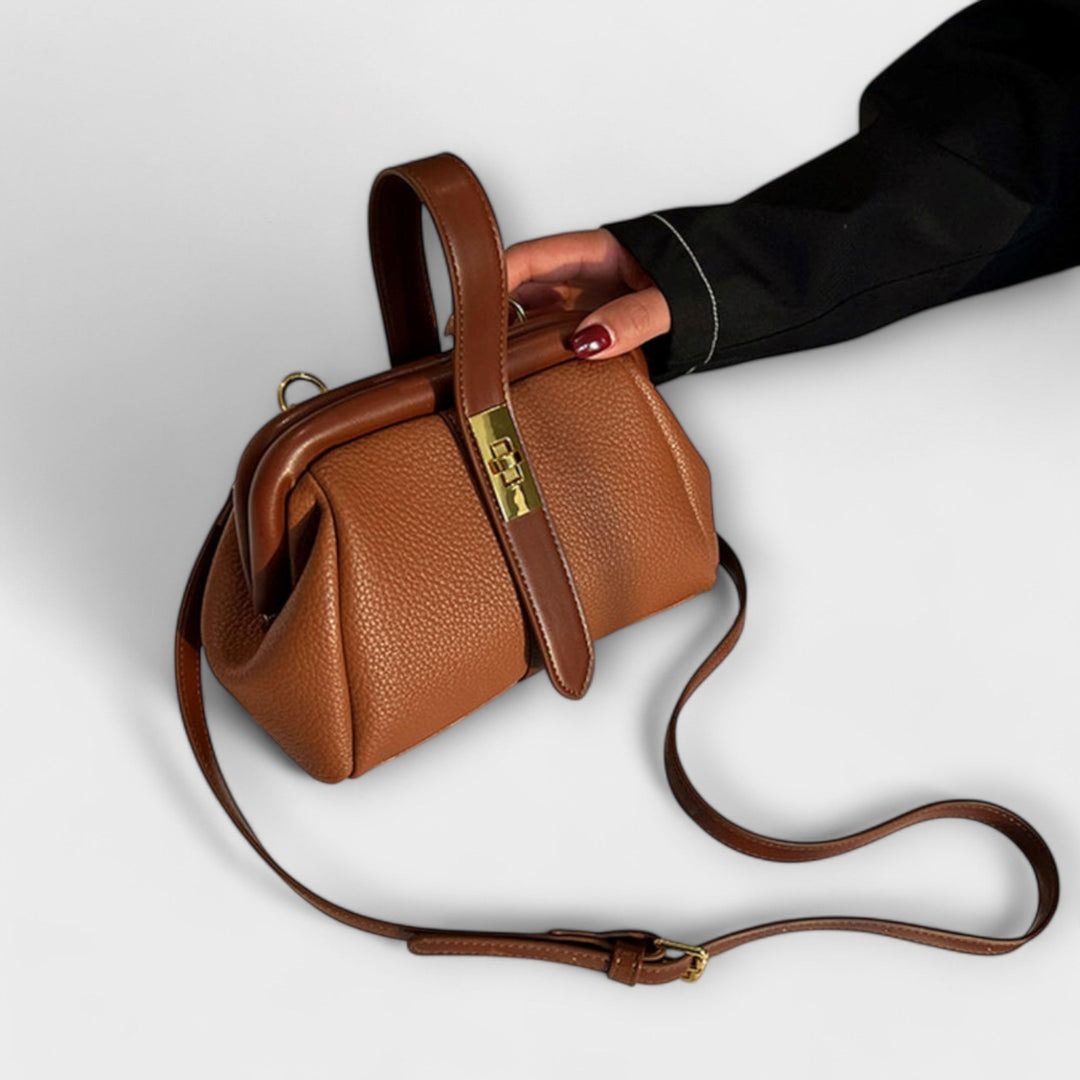 Casual yet elegant black mini handbag, essential women's crossbody bag for fashion.
