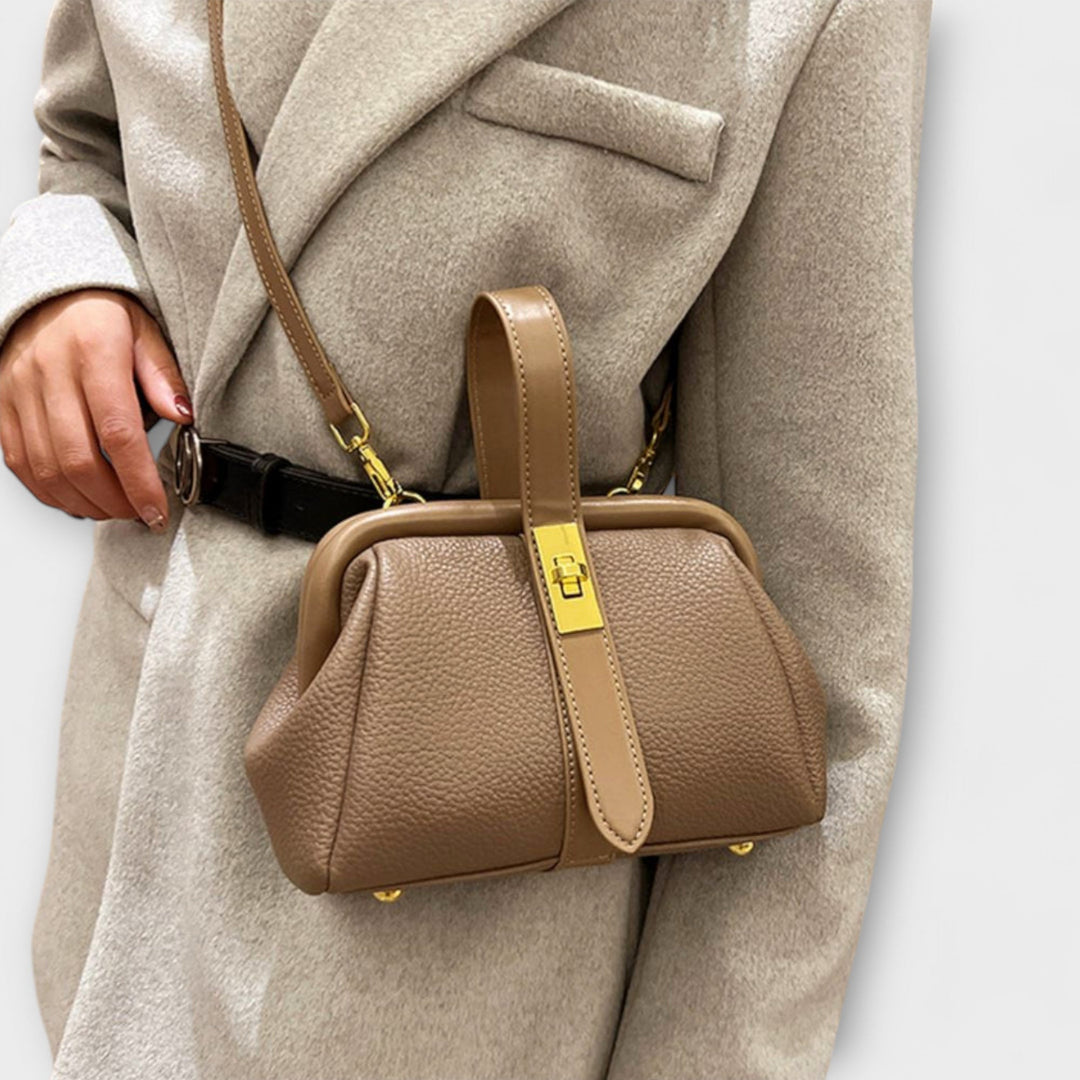 Summer-ready elegant mini handbag for women, a must-have fashion accessory.