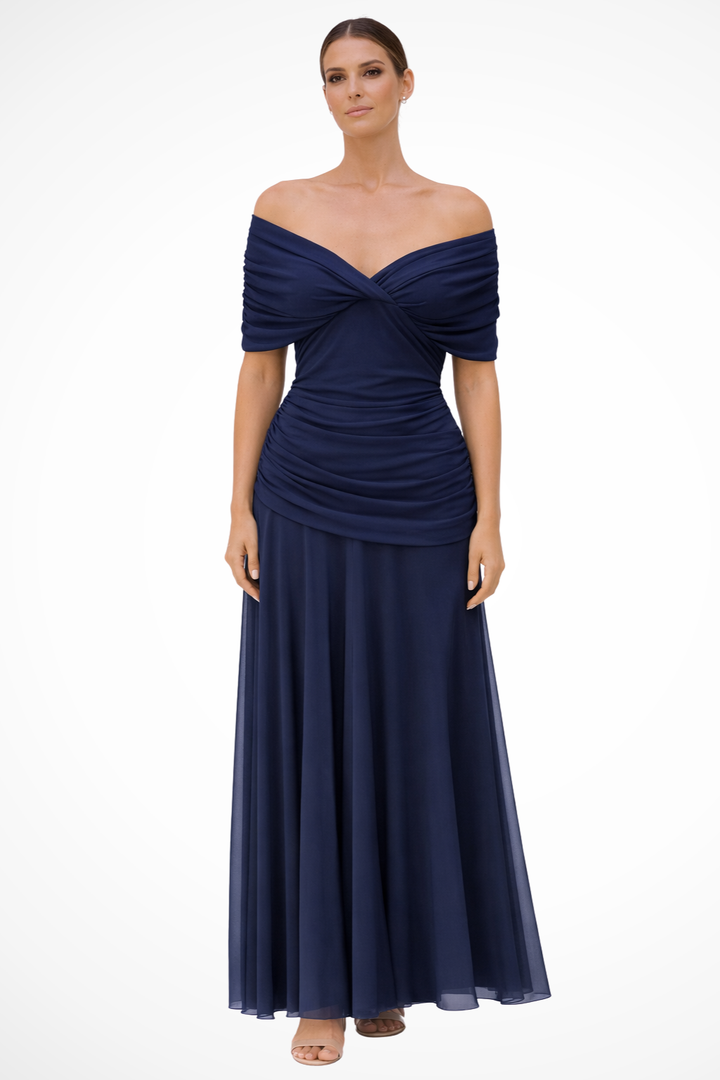 Elegant women's midi dress featuring an off-shoulder neckline & pleats, perfect for summer parties.