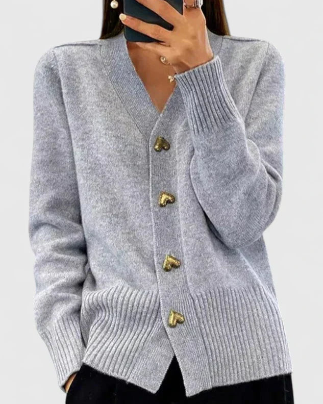 Women's chic open front long sleeve cardigan, a versatile knitwear piece for everyday fashion.